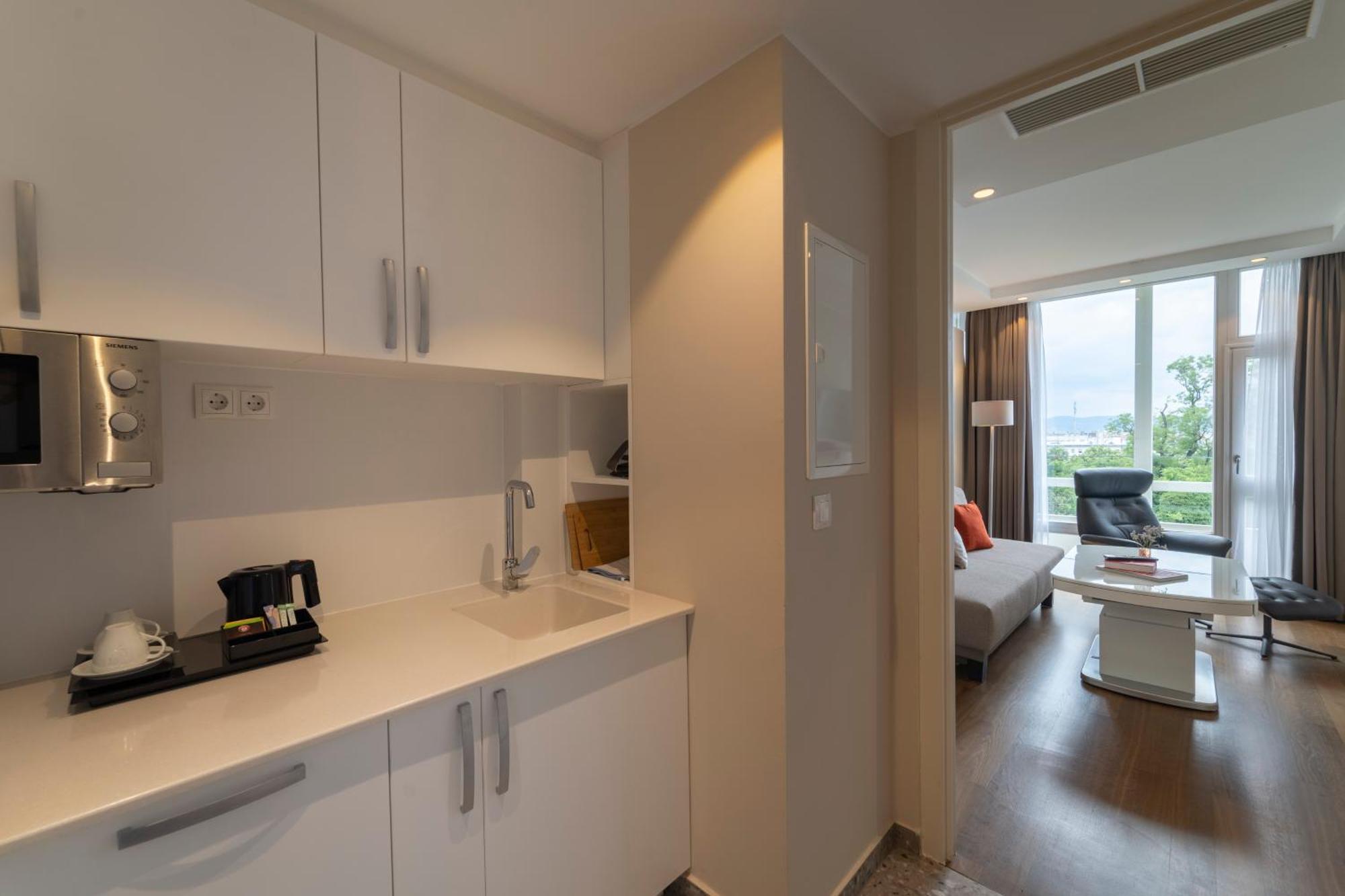 Pakat Residences Vienna Exterior photo